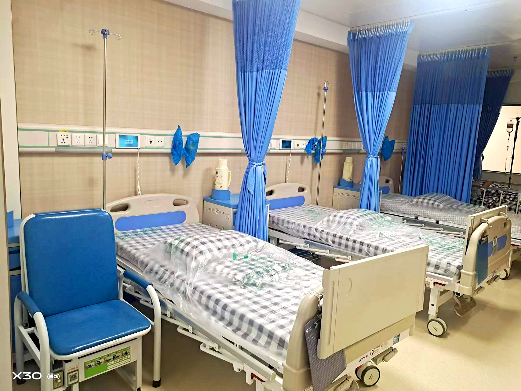 共享陪護(hù)床，守護(hù)愛的陪伴，溫暖無(wú)處不在