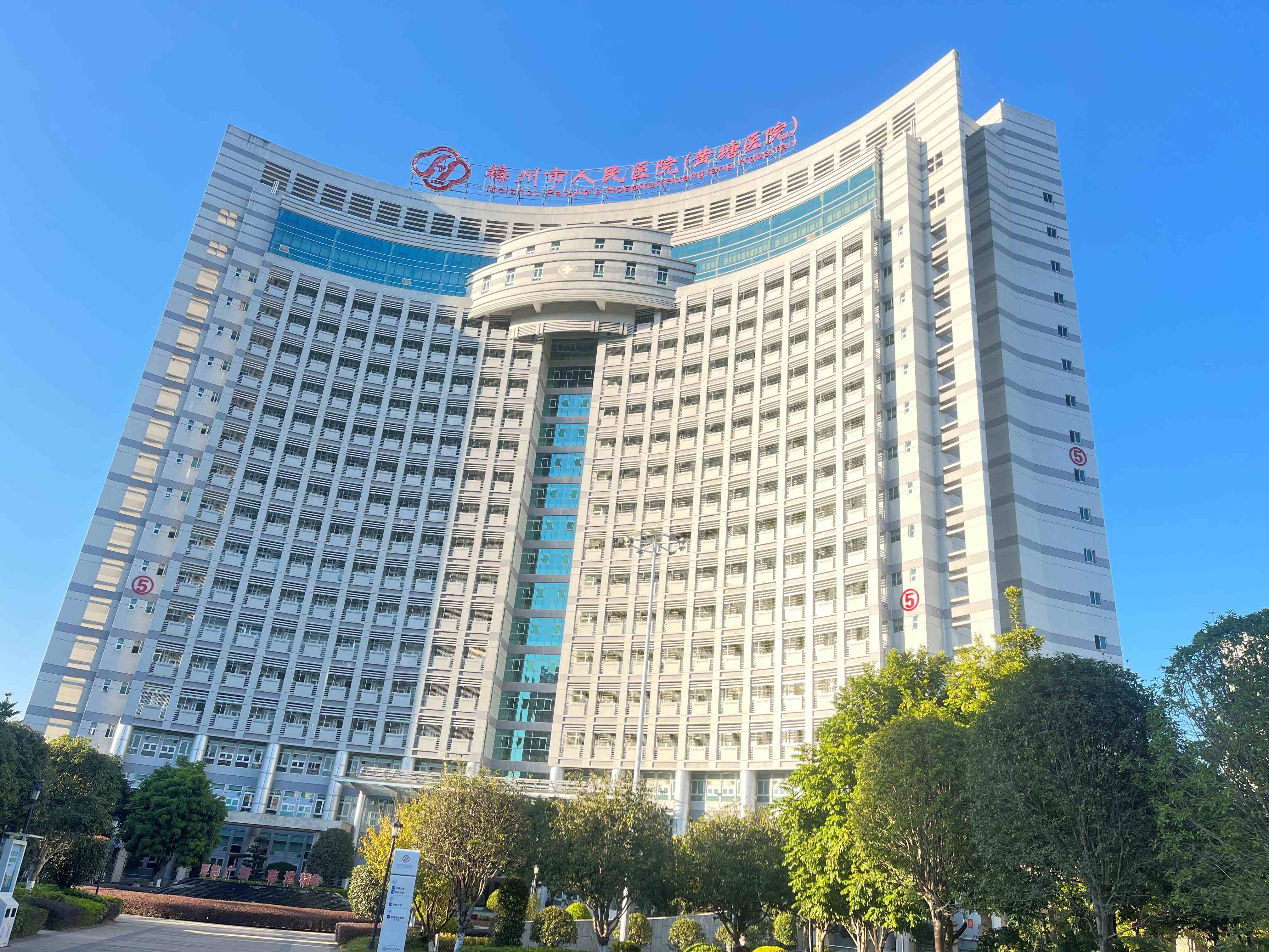 愛(ài)陪共享陪護(hù)椅入駐案例：助力粵東醫(yī)療，惠及千萬(wàn)人群