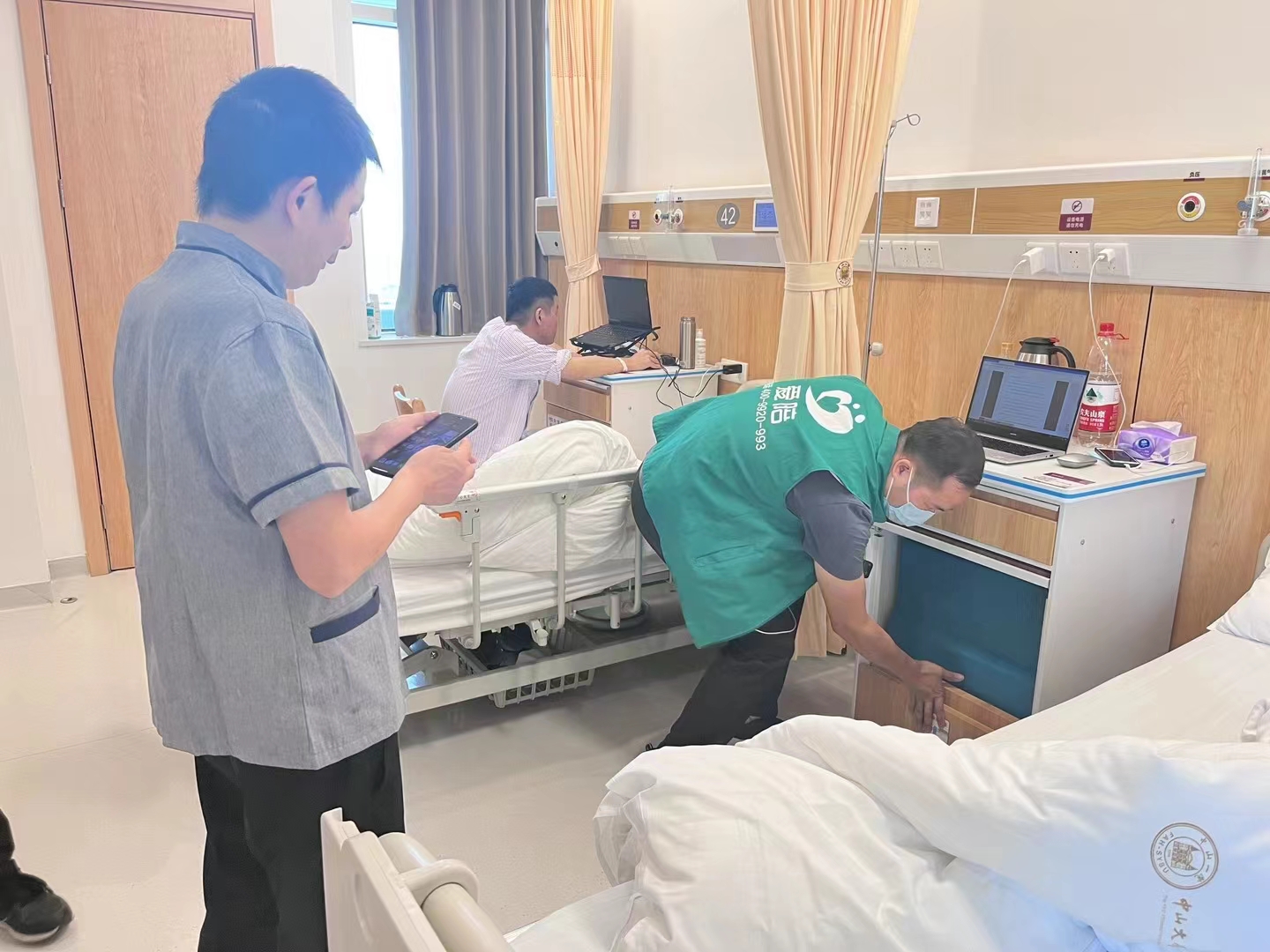 愛陪共享陪護(hù)床：用案例說話，用實(shí)力證明